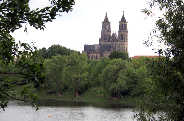 Ansicht von Magdeburg - Blick über die Elbe